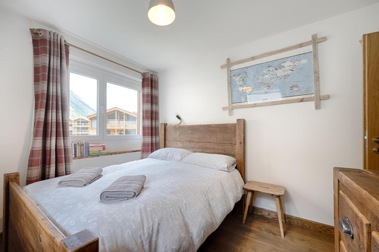 Matterhorn Panorama Apartment Zermatt Bagian luar foto