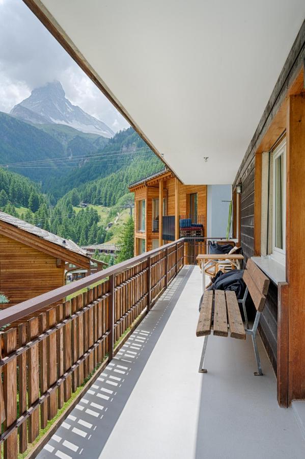 Matterhorn Panorama Apartment Zermatt Bagian luar foto